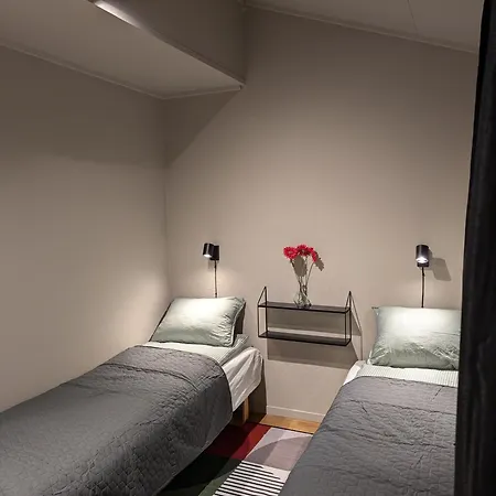 Apartment Close To Tromso City Center And Airport Exterior photo