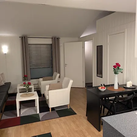 Apartment Close To Tromso City Center And Airport Exterior photo