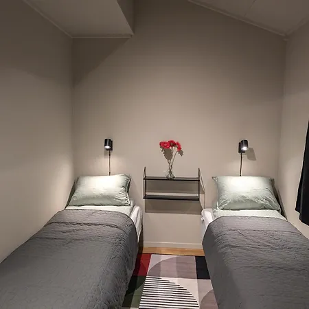 Apartment Close To Tromso City Center And Airport Exterior photo