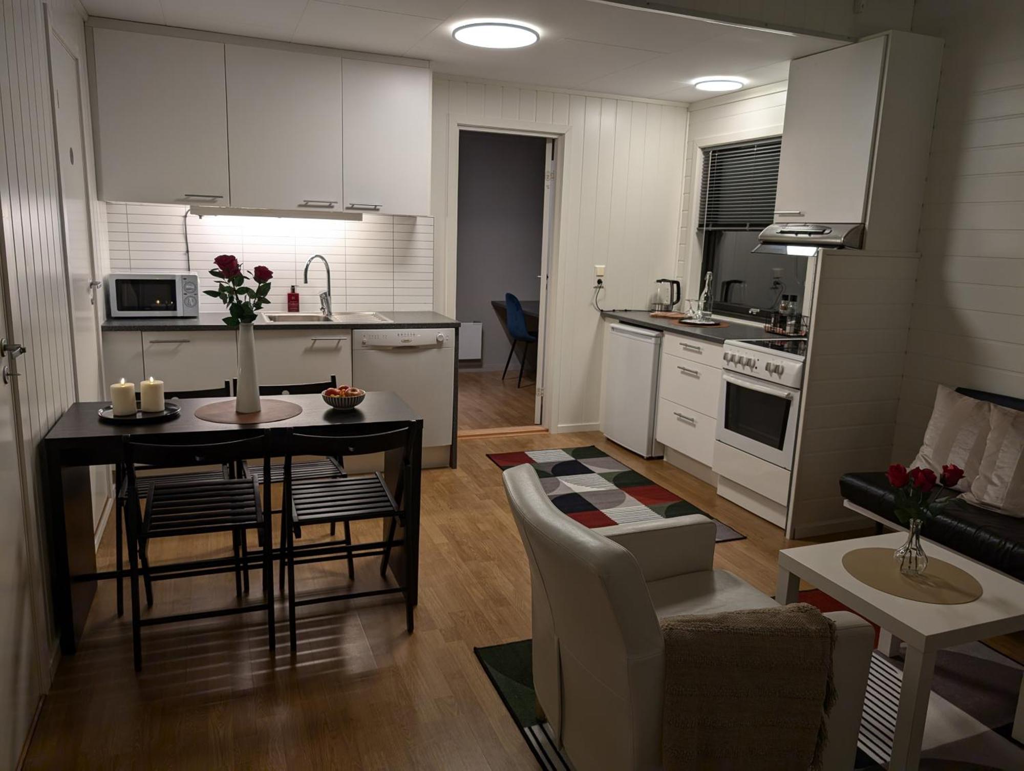 Апартаменты Close To Center And Airport