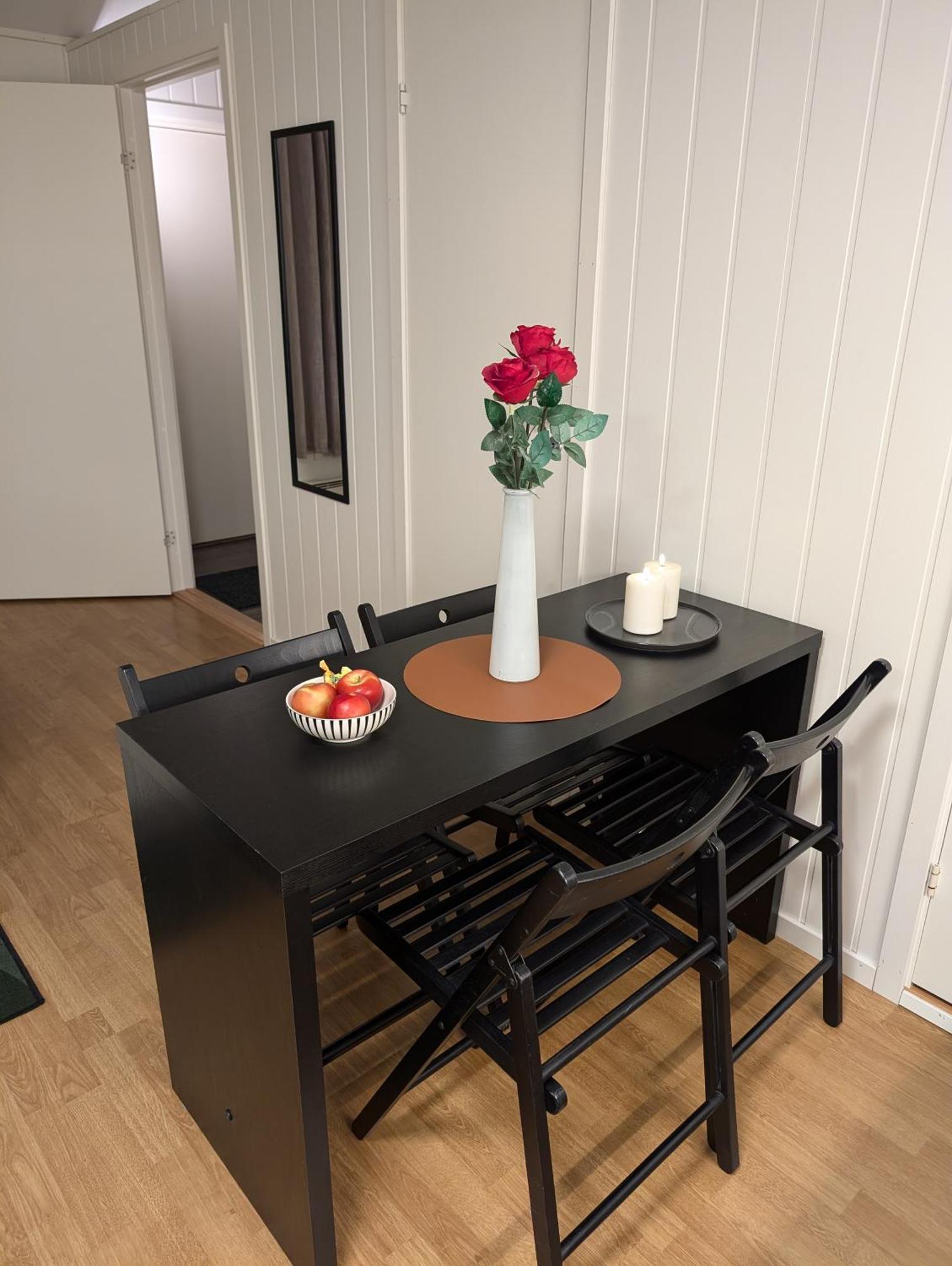 Close To Center And Airport Апартаменты